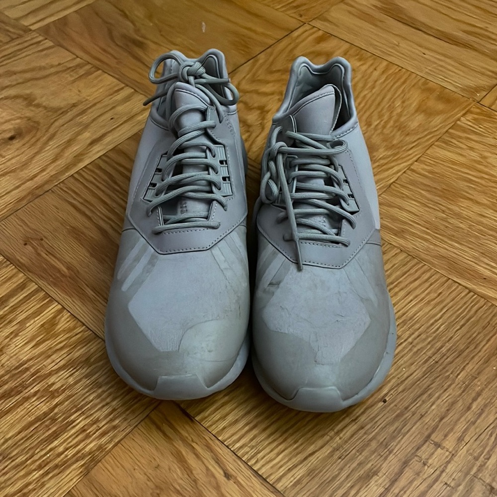 Selling grey adidas